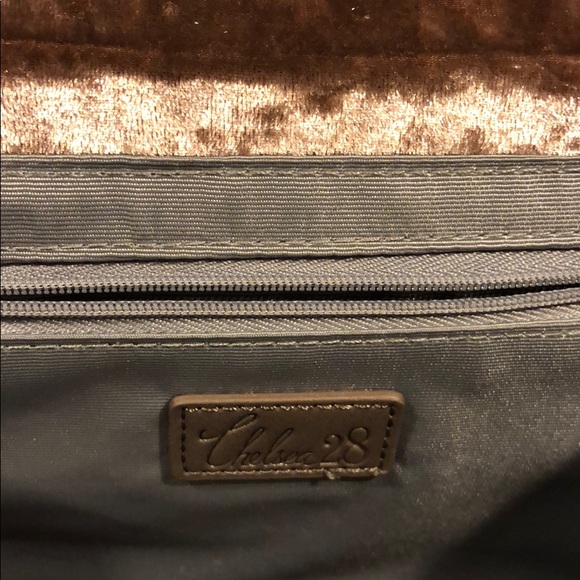 Chelsea 28 pink velvet crossbody bag - Picture 6 of 6